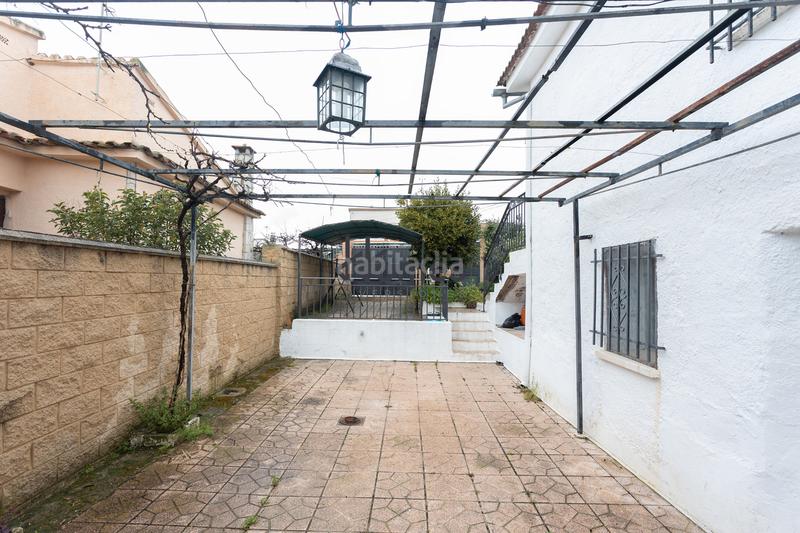 Foto da570497-cba9-45aa-bc2c-be3f4e27cfe7. Xalet amb xemeneia calefacció aparcament piscina a Santa Cruz del Retamar