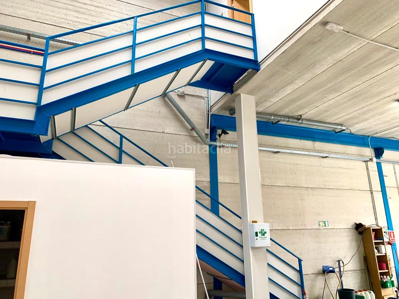 Foto 77b9b2c0-f81e-4a34-93eb-cef735f3e5fa. Nave industrial en Las Castañeras - Bulevar Arroyomolinos