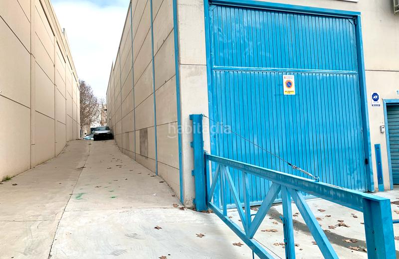 Foto b7b97440-b135-4f7e-a45b-6a45542d03b1. Nave industrial en Las Castañeras - Bulevar Arroyomolinos