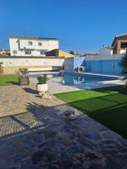 Maison à Villamanta. Exclusivo y precioso chalet pareado en villamanta