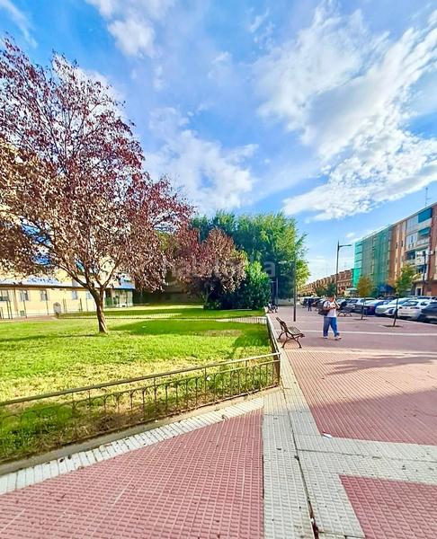 Foto 345d5588-a082-444a-9a10-54b302bc334c. Pis amb calefacció a Reyes Parla