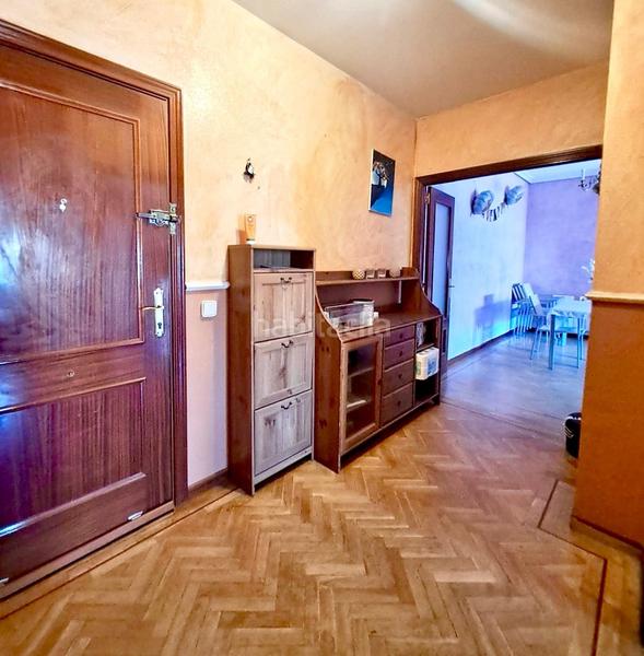 Foto 764665ec-c3da-4460-9540-9935a685bab0. Pis amb calefacció a Reyes Parla