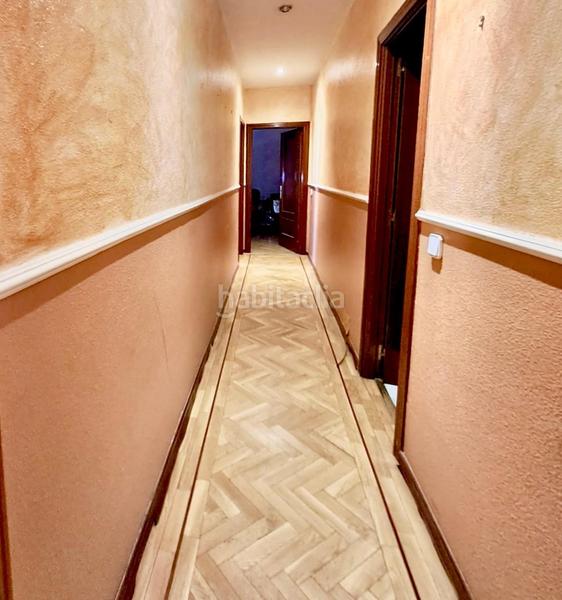 Foto c7b7bb94-5b69-49c1-8bd7-7075e34d2824. Pis amb calefacció a Reyes Parla