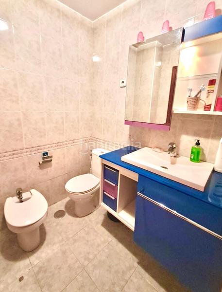 Foto ca0e42e2-7480-4fa7-9fab-6eb0183fb1fd. Pis amb calefacció a Reyes Parla