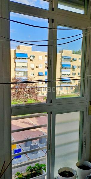 Foto e1794150-9d86-4bba-baa8-3100b93b3b1b. Pis amb calefacció a Reyes Parla