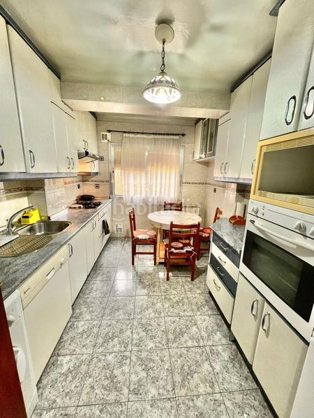 Foto 6ce6e180-f54d-4a53-a5e6-e1da022a26bd. Flat with heating in Valdepelayo-Montepinos-Arroyo Culebro Leganés