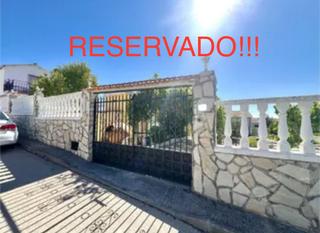 Maison à Viso de San Juan (El). Precioso chalet independiente con piscina