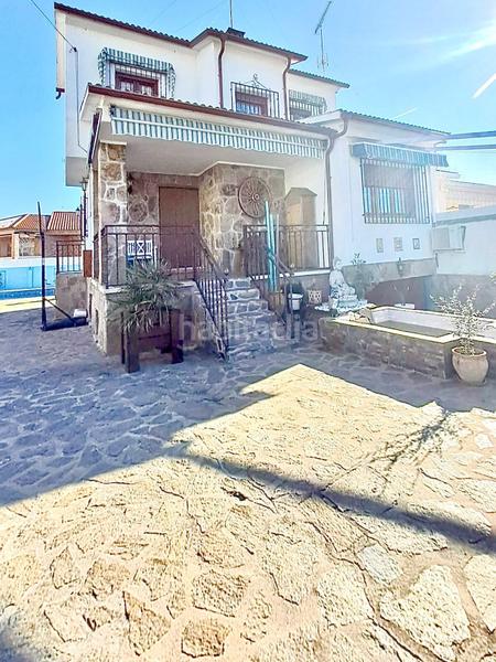 Foto 5ac21c5a-1287-4cfc-b85c-54591eeb57f4. Casa con riscaldamento parcheggio piscina in Villamanta