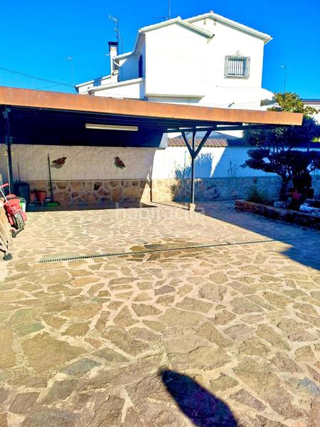 Foto efdaca78-f0b3-4976-9ccb-537d99c001f1. Casa con riscaldamento parcheggio piscina in Villamanta