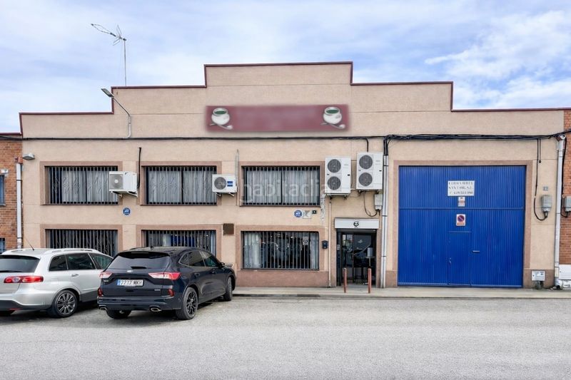 Foto 139713f0-bafc-405c-a958-fc1f729d286e. Local comercial a Humanes de Madrid