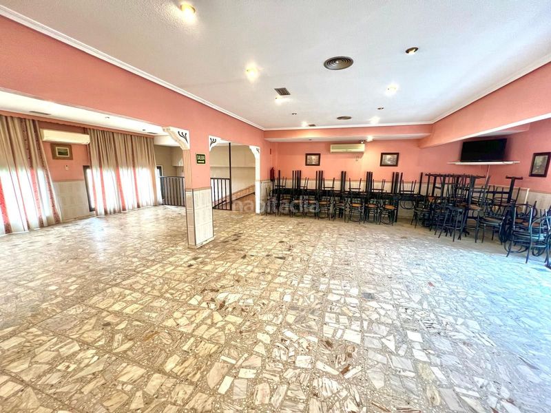 Foto a3b36921-bfa9-4b31-b61f-6e016f49eb62. Local comercial a Humanes de Madrid