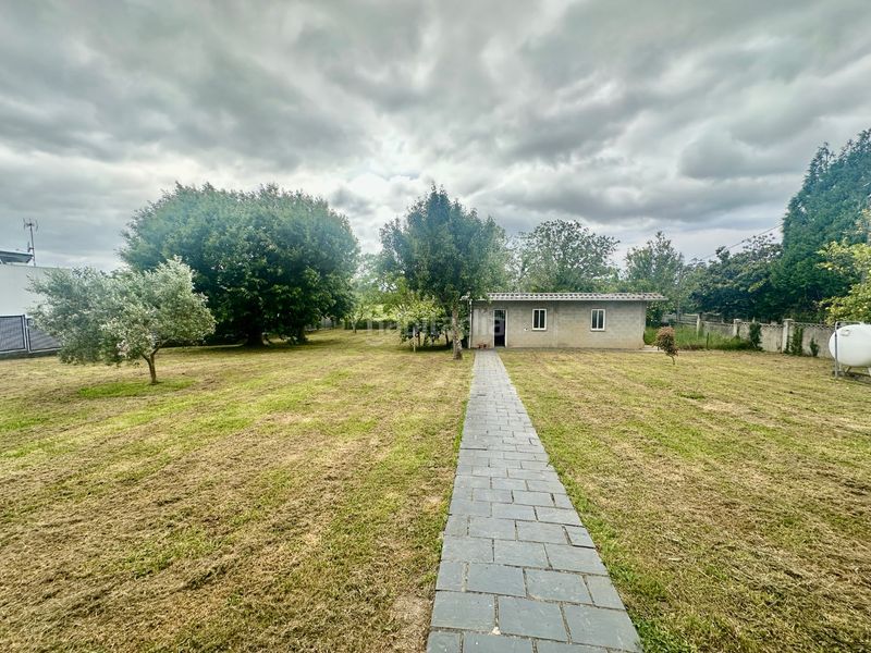 Foto a377c292-ed5f-48d2-b7b3-e48508a45267. Chalet en Piñeiros - Freixeiro Narón