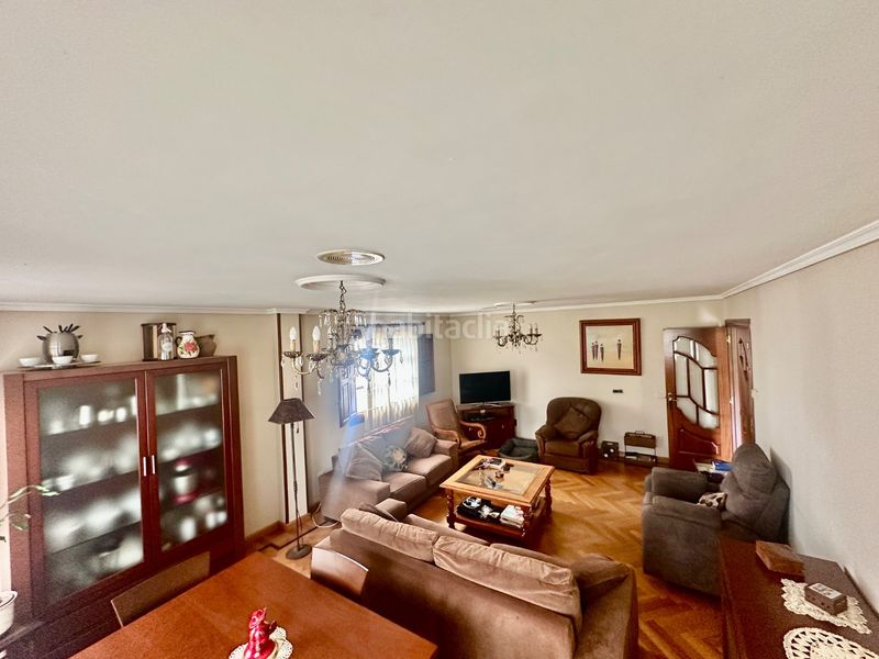 Foto bbb0b947-f241-4254-8e7d-dff0c56ebb00. Chalet en Piñeiros - Freixeiro Narón
