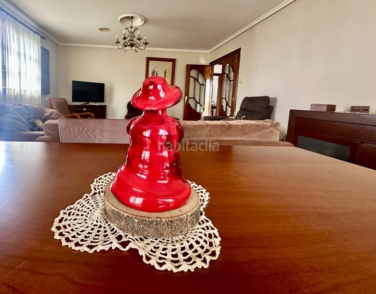 Foto 36a6c235-2e3e-4429-b430-4cfb89b921fd. Xalet amb calefacció aparcament a Piñeiros - Freixeiro Narón