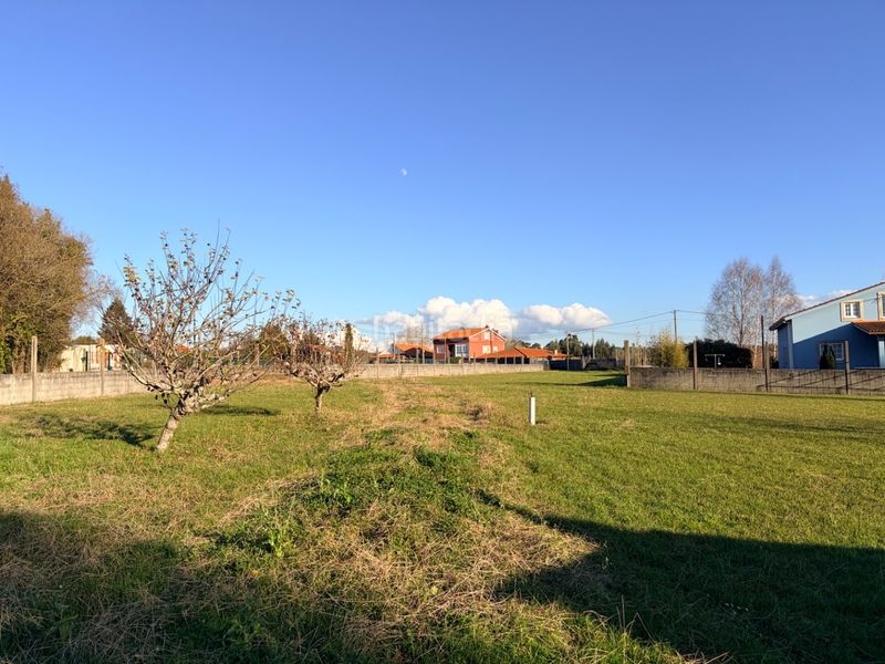 Foto 4b639e4a-17fb-4fd8-927b-a39f73366e70. Terreny residencial a Ares