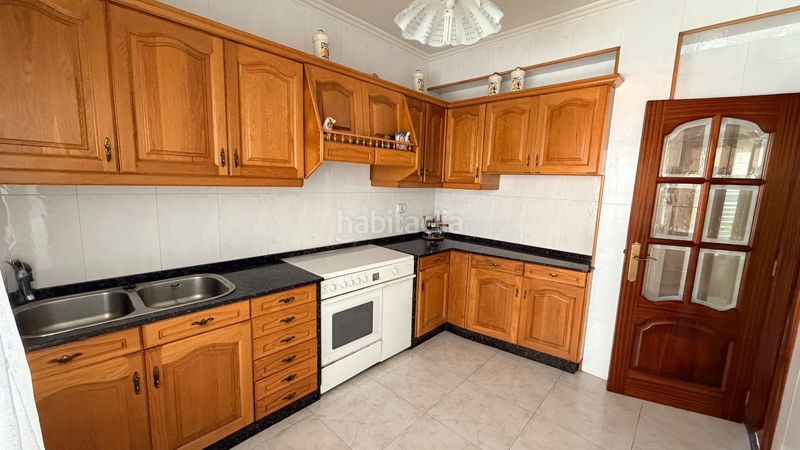 Foto 88ffd9ba-310d-4183-93ef-a0eeaf02e558. Edificio en Piñeiros - Freixeiro Narón