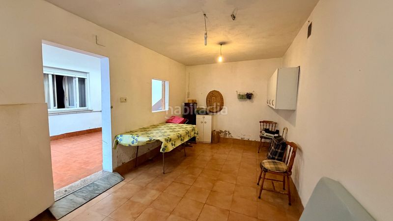 Foto 1ff0c99a-4fe6-4197-9525-435d0cb3a3d8. Edifici a Piñeiros - Freixeiro Narón