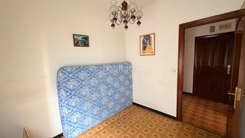 Foto e6323382-eec8-425b-ad10-d26519c93f87. Edifici a Piñeiros - Freixeiro Narón