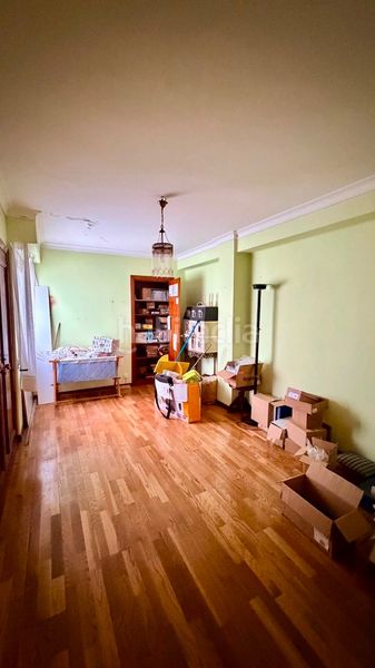 Foto 855b502f-4472-4126-8977-2238b6e0b1f2. Piso en Canido Ferrol