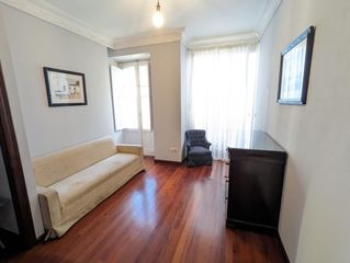Location Appartement  N/a 136