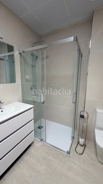Foto f609919e-6774-4b8c-855f-e42d76737dc5. Lloguer pis a Centro Ferrol