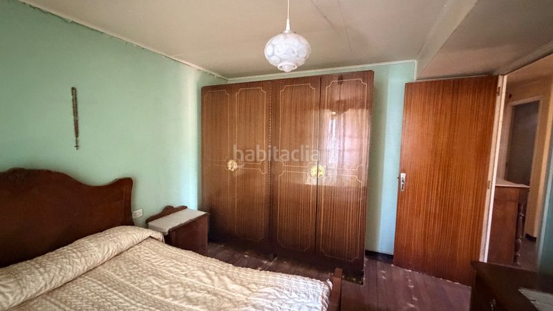 Foto c6ead4ce-4079-489b-bc29-2c8942972303. Masia amb aparcament a Fene