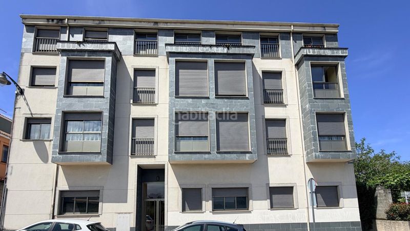 Foto a6920494-3f75-4125-b978-98cad9727241. Pis amb aparcament a Mugardos
