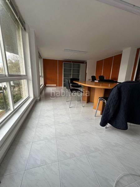 Foto 762c74a3-9d38-41e8-beda-8badaeee1704. Local comercial a Fene