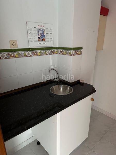 Foto e66bdd94-f1fc-4fe2-95e8-5a503a8553a0. Local comercial a Fene