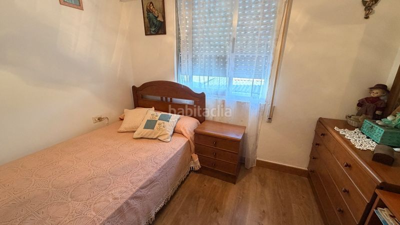 Foto 7a592cb5-b6a8-4acd-8fe2-9d2dbb6ac655. Casa adossada a Mugardos