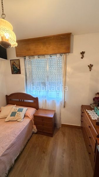 Foto b37969ee-171a-427c-9996-ae1fbd738e1f. Casa adossada a Mugardos