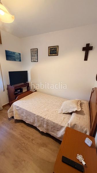 Foto fbcedec9-b751-4a6c-9f6b-e5d25d09d5f5. Casa adossada a Mugardos