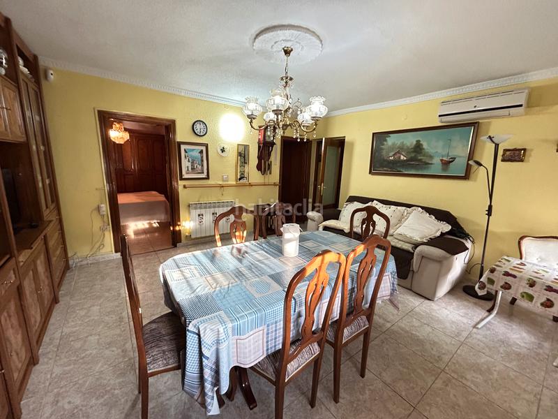 Foto d4cdf6db-701d-408f-984b-1b848346e031. Reihenhaus mit heizung in Cadalso de los Vidrios