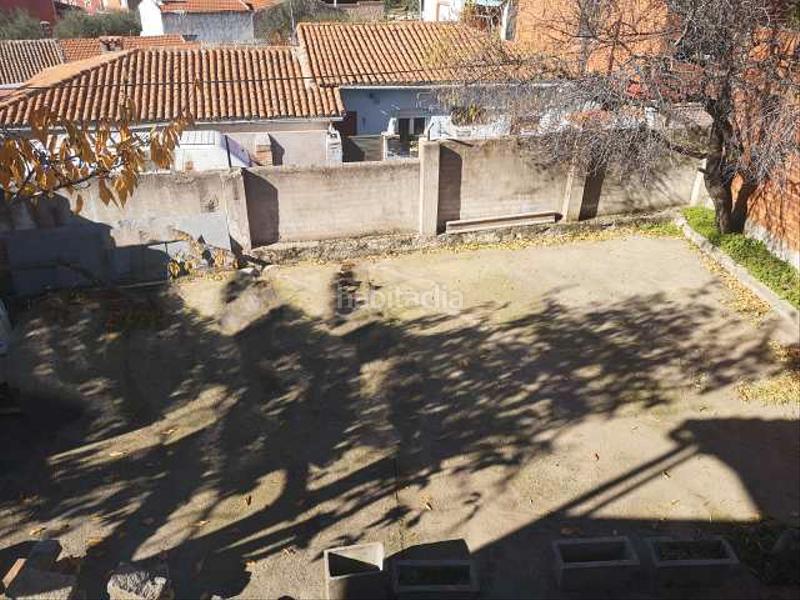 Foto 2b9e49ef-b84b-465f-a0df-85ee2ffd86f3. Chalet con camino in Cenicientos