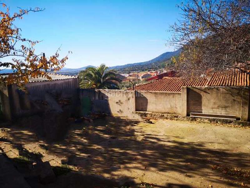 Foto 2e273d33-22a4-4fa6-ad29-69e0585f0bb5. Chalet con camino in Cenicientos