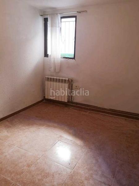 Foto f085ce12-9d3a-47f0-9a22-bc9a48abecd8. Chalet con camino in Cenicientos