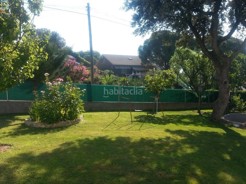 Foto 251df76a-54bf-46b5-b52b-dc095adc56db. Chalet dans calle almendros 110 dans San Martín de Valdeiglesias