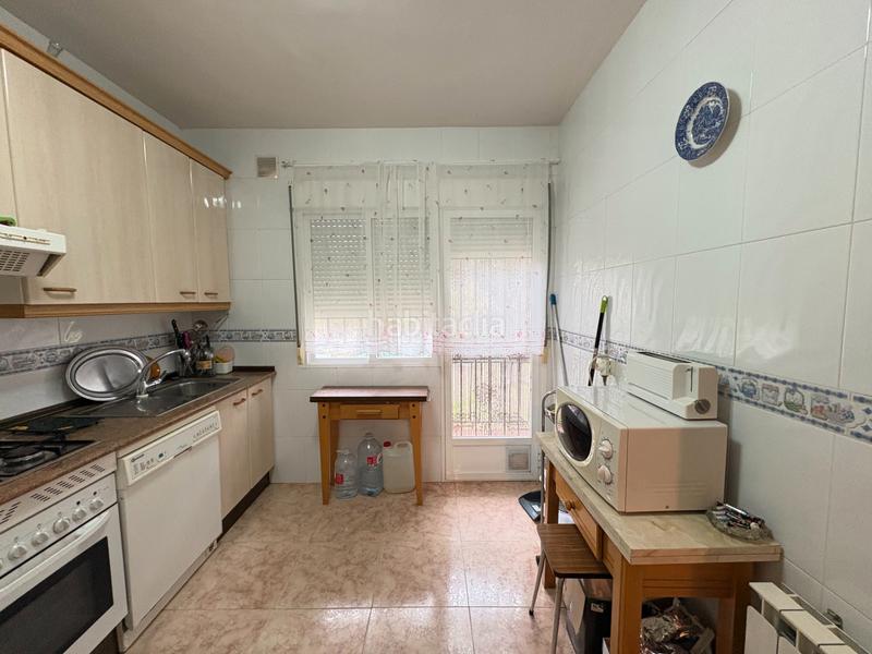 Foto d3767578-9257-4dae-907a-9219294c5b38. Chalet dans calle almendros 110 dans San Martín de Valdeiglesias