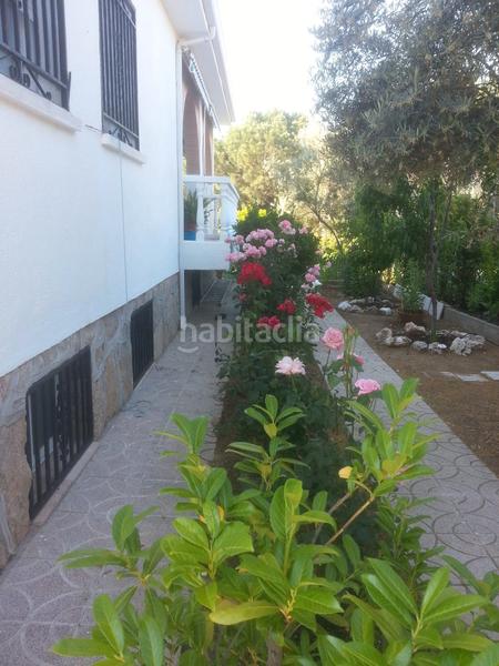 Foto d3a9019c-cfa6-4ebd-9bcb-0adaf5d04166. Chalet dans calle almendros 110 dans San Martín de Valdeiglesias