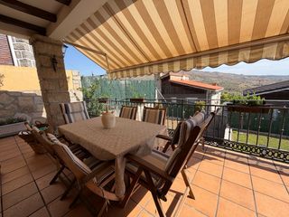 Chalet en Urbanización las laderas 19. Se vende precioso chalet independiente en urbanización las lader