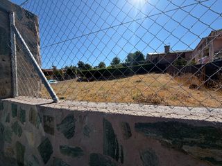 Residential Plot  Calle florida 158. Se vende parcela urbana en urbanización pinar del valle, navahon