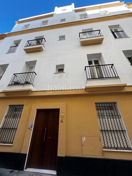 Foto 733f76d2-c6b6-407a-b654-e39e426ec7cc. Flat in calle san roque 4 in El Pópulo - Santa María Cádiz