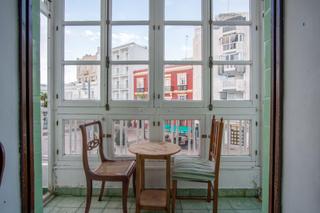 Maison à Calle real 75. Oportunidad única en el corazón de san fernando! ideal para inve