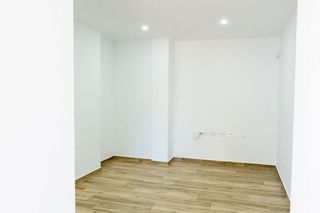 Appartamento in Avenida al-andalus 15a. Luz, diseño y confort en una vivienda lista para estrenar