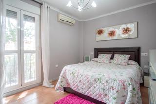 Casa adossada  Calle cetina. Tu nuevo hogar en camposoto adosado de 3 habitaciones con patio,