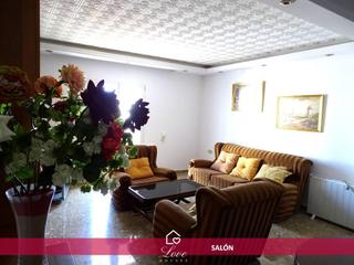 Appartement à Núcleo urbano. Gran piso zona fuente amarga  chiclana.