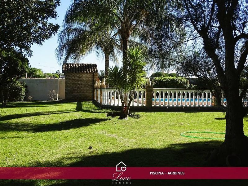 Foto 9ba0fcae-fa62-4b73-9581-b217ee8456bd. Xalet amb calefacció piscina a Las Lagunas - Campano Chiclana de la Frontera