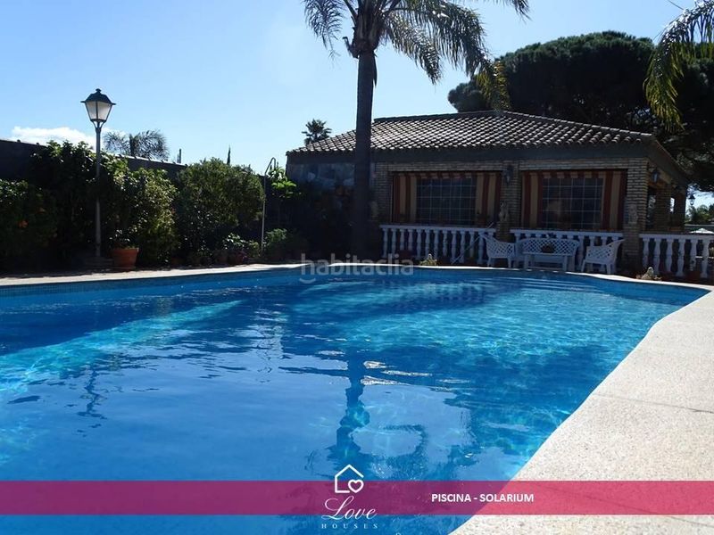 Foto f0eda975-9d1f-408b-9211-5d336243de35. Xalet amb calefacció piscina a Las Lagunas - Campano Chiclana de la Frontera