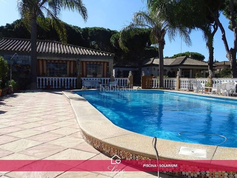 Foto f2bdd51c-2590-4a87-98e1-660966fa3d5c. Xalet amb calefacció piscina a Las Lagunas - Campano Chiclana de la Frontera