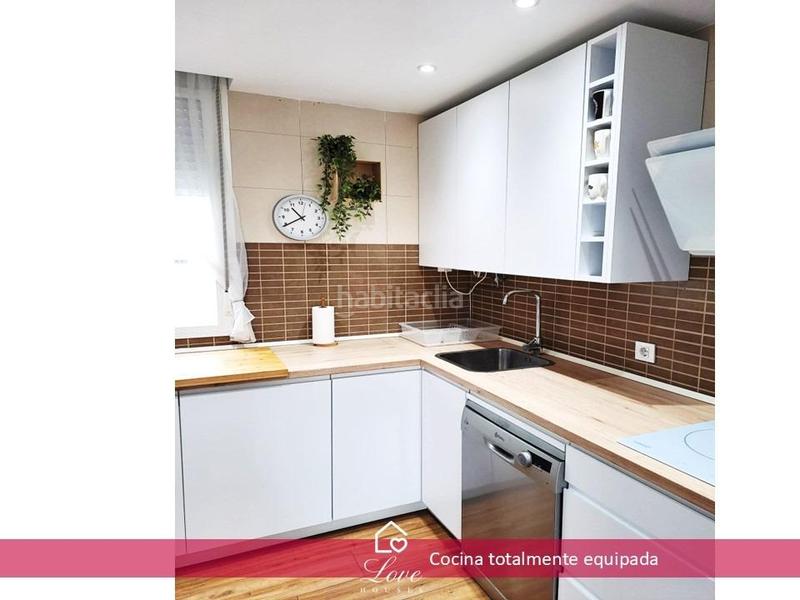 Foto 2f632fc1-9dc2-4de6-a1db-feafb07d89ee. Pis amb aparcament a La Banda - Campo de Fútbol Chiclana de la Frontera